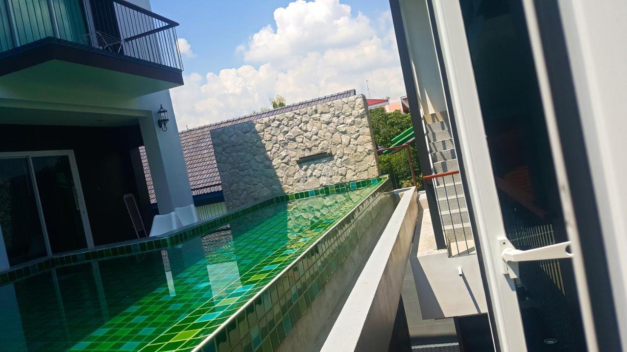 Ricco Suvarnabhumi Bangkok Luaran gambar