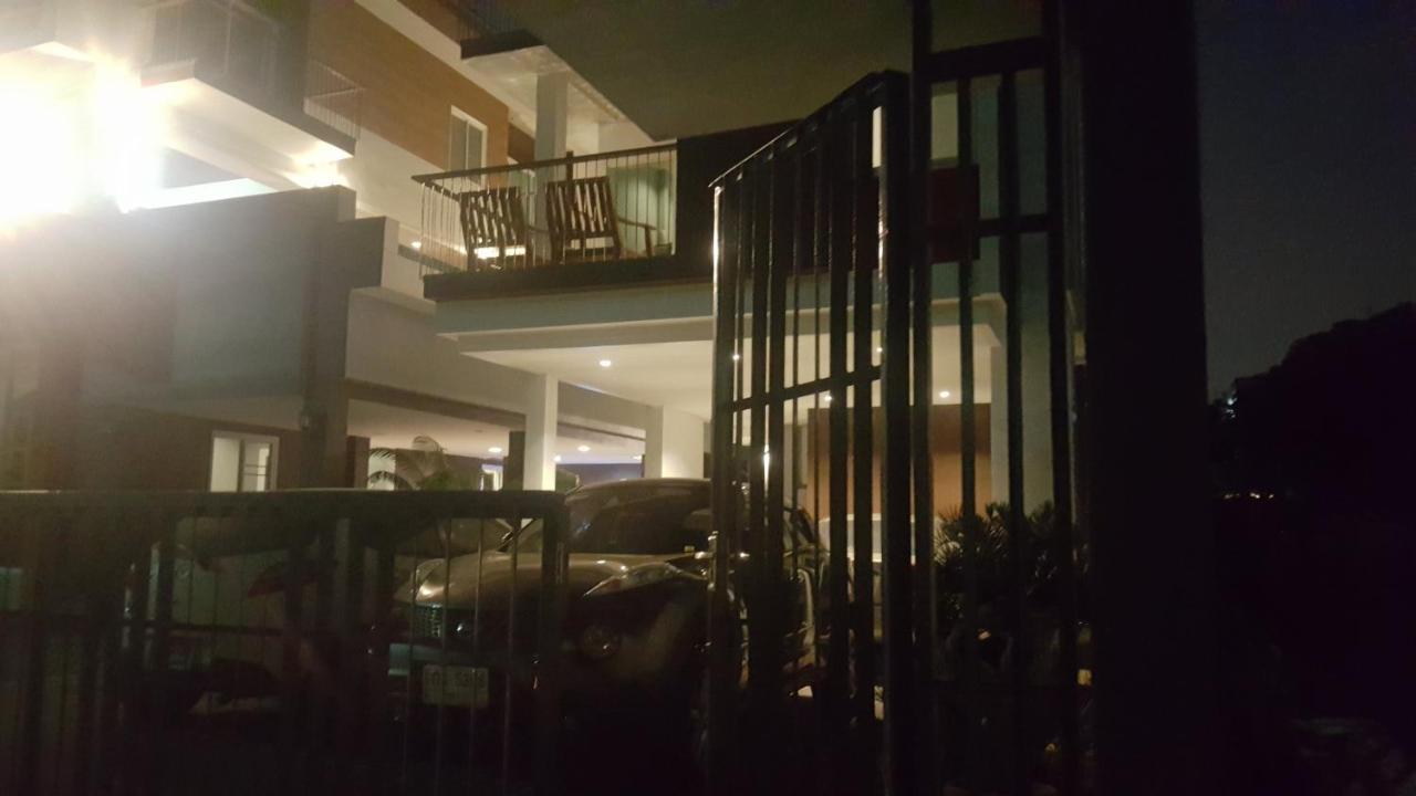 Ricco Suvarnabhumi Bangkok Luaran gambar